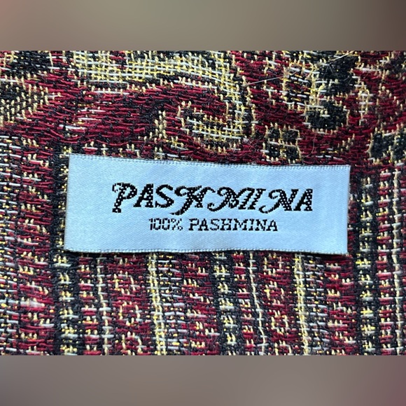3️⃣Three Pashmina Oblong Scarves/Wraps | Insignificantly Imperfect | Reversible - Picture 8 of 16